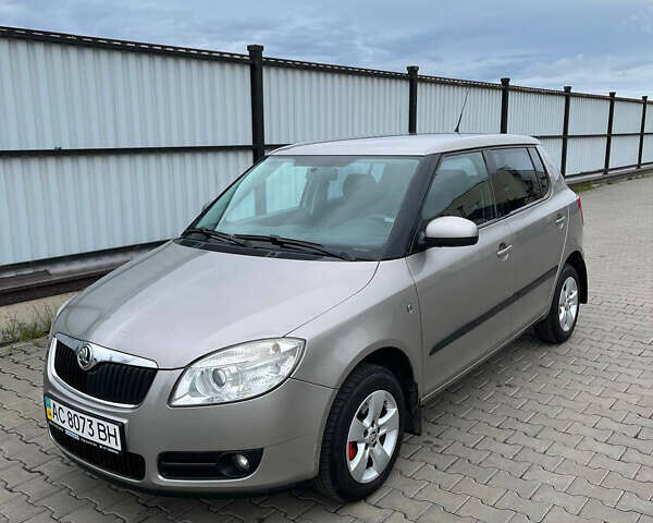 Шкода Фабия, объемом двигателя 1.4 л и пробегом 193 тыс. км за 4500 $, фото 1 на Automoto.ua