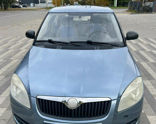 Шкода Фабия, объемом двигателя 1.2 л и пробегом 227 тыс. км за 3600 $, фото 1 на Automoto.ua