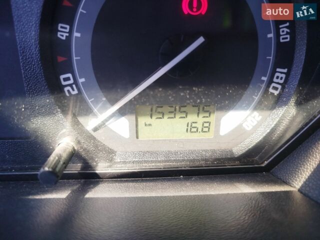 Шкода Фабія, об'ємом двигуна 1.2 л та пробігом 153 тис. км за 3900 $, фото 1 на Automoto.ua