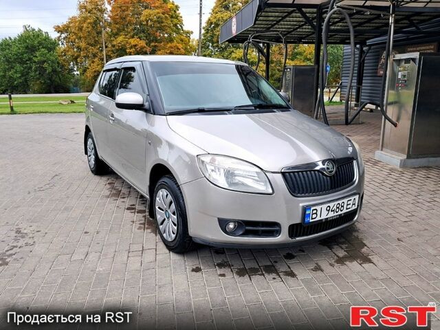 Шкода Фабия, объемом двигателя 1.2 л и пробегом 198 тыс. км за 3950 $, фото 1 на Automoto.ua