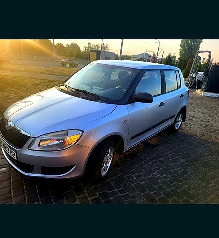 Шкода Фабия, объемом двигателя 1.2 л и пробегом 195 тыс. км за 4500 $, фото 1 на Automoto.ua