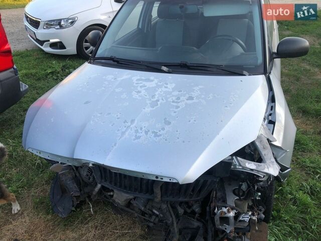 Шкода Фабія, об'ємом двигуна 1.39 л та пробігом 170 тис. км за 1450 $, фото 1 на Automoto.ua