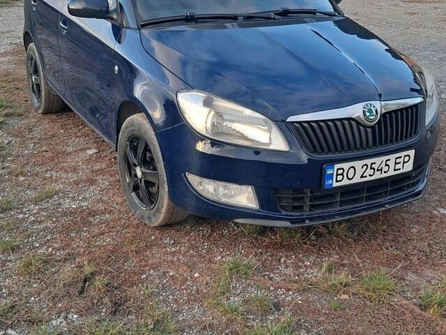Шкода Фабія, об'ємом двигуна 1.4 л та пробігом 237 тис. км за 4500 $, фото 1 на Automoto.ua