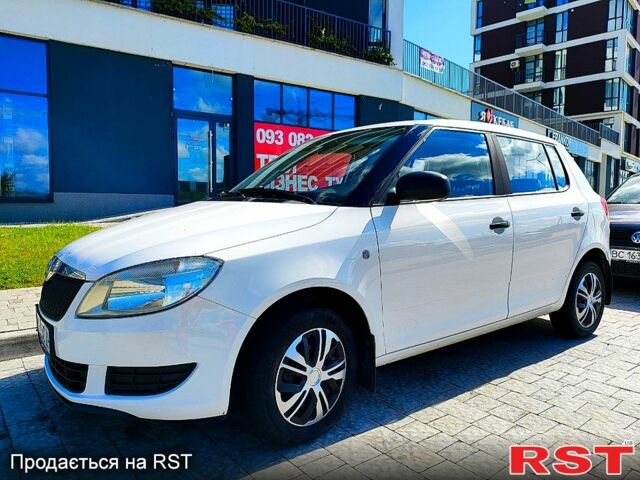Шкода Фабия, объемом двигателя 1.2 л и пробегом 285 тыс. км за 5200 $, фото 1 на Automoto.ua