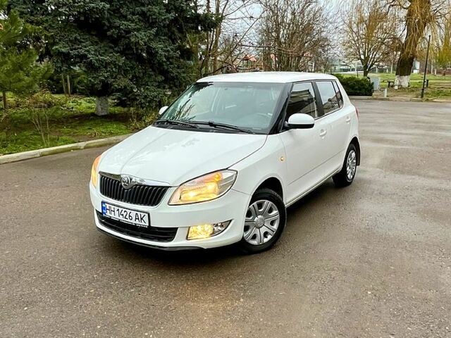 Шкода Фабия, объемом двигателя 1.4 л и пробегом 221 тыс. км за 5200 $, фото 1 на Automoto.ua