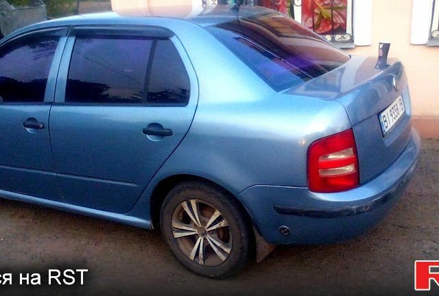 Шкода Фабия, объемом двигателя 1.4 л и пробегом 210 тыс. км за 3000 $, фото 1 на Automoto.ua