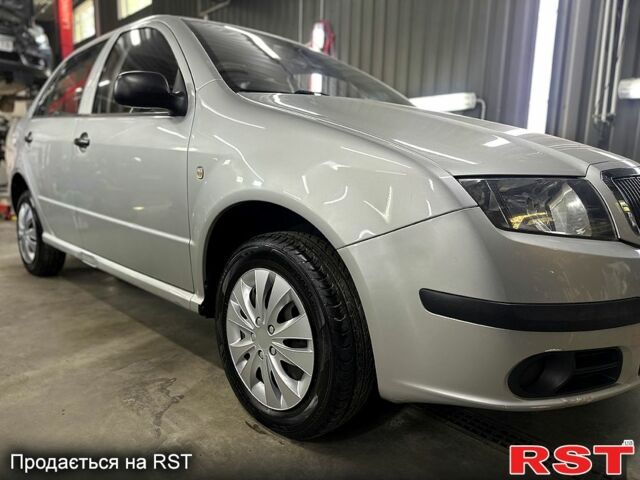 Шкода Фабія, об'ємом двигуна 1.2 л та пробігом 107 тис. км за 3900 $, фото 1 на Automoto.ua