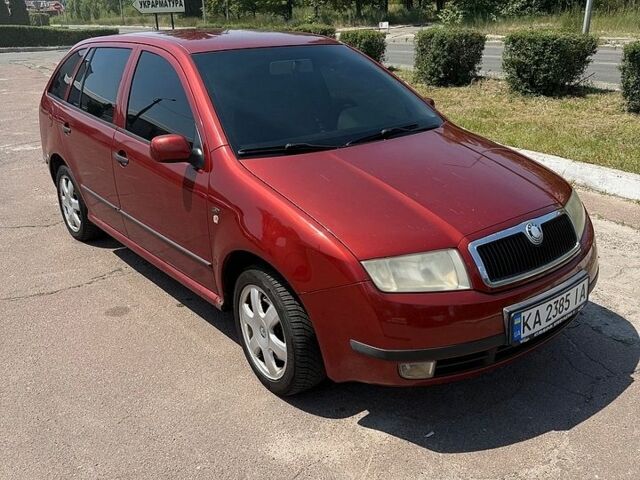 Шкода Фабия, объемом двигателя 1.98 л и пробегом 273 тыс. км за 3300 $, фото 1 на Automoto.ua