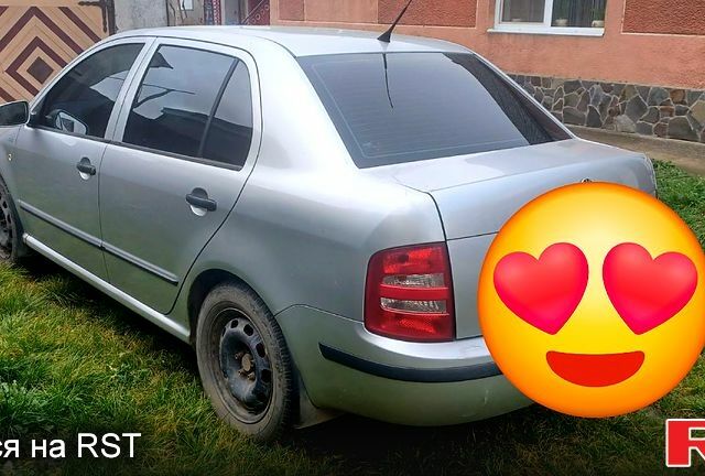 Шкода Фабия, объемом двигателя 1.4 л и пробегом 300 тыс. км за 4500 $, фото 1 на Automoto.ua