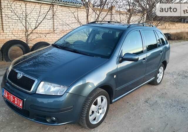 Шкода Фабия, объемом двигателя 1.39 л и пробегом 99 тыс. км за 6100 $, фото 1 на Automoto.ua