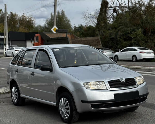 Шкода Фабия, объемом двигателя 1.4 л и пробегом 200 тыс. км за 3500 $, фото 1 на Automoto.ua