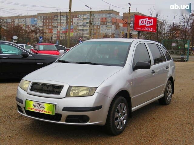 Шкода Фабия, объемом двигателя 1.2 л и пробегом 239 тыс. км за 3800 $, фото 1 на Automoto.ua