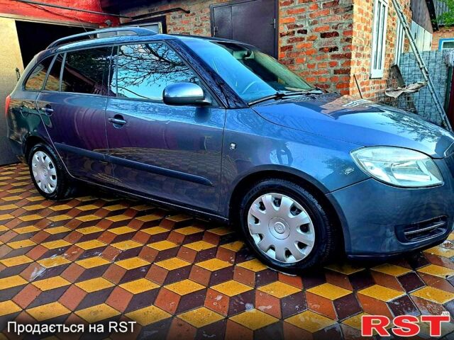 Шкода Фабия, объемом двигателя 1.4 л и пробегом 227 тыс. км за 5500 $, фото 1 на Automoto.ua