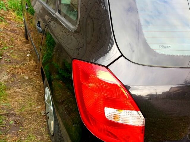 Шкода Фабия, объемом двигателя 1.2 л и пробегом 220 тыс. км за 4500 $, фото 1 на Automoto.ua