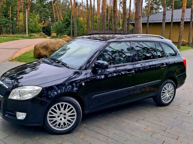 Шкода Фабія, об'ємом двигуна 1.4 л та пробігом 216 тис. км за 5850 $, фото 1 на Automoto.ua