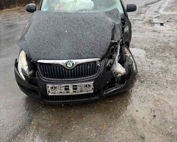 Шкода Фабія, об'ємом двигуна 1.4 л та пробігом 228 тис. км за 2300 $, фото 1 на Automoto.ua