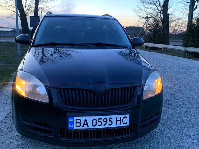 Шкода Фабия, объемом двигателя 1.2 л и пробегом 296 тыс. км за 5000 $, фото 1 на Automoto.ua