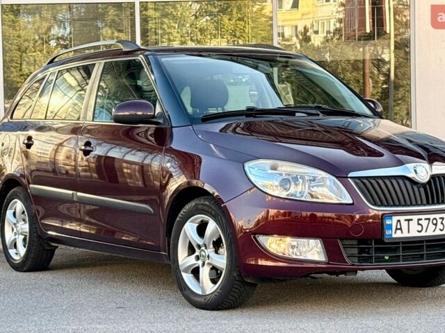Шкода Фабия, объемом двигателя 1.2 л и пробегом 230 тыс. км за 5500 $, фото 1 на Automoto.ua