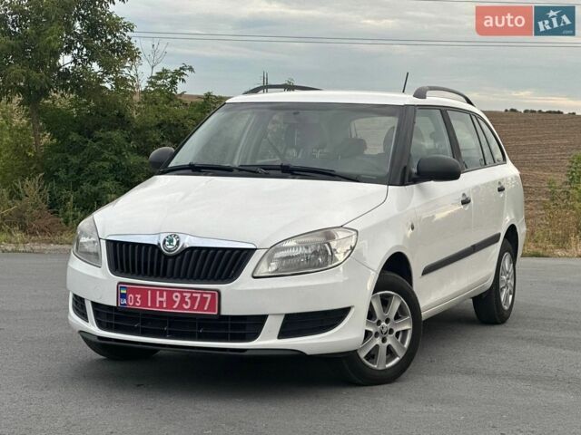 Шкода Фабия, объемом двигателя 1.6 л и пробегом 260 тыс. км за 5505 $, фото 1 на Automoto.ua