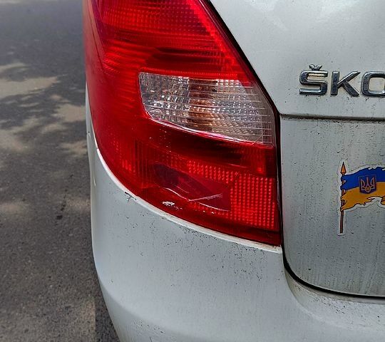 Шкода Фабия, объемом двигателя 1.6 л и пробегом 0 тыс. км за 5500 $, фото 1 на Automoto.ua