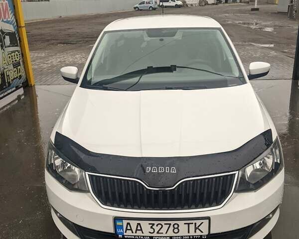 Шкода Фабия, объемом двигателя 1 л и пробегом 197 тыс. км за 7950 $, фото 1 на Automoto.ua