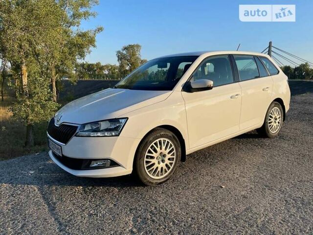 Шкода Фабія, об'ємом двигуна 1 л та пробігом 104 тис. км за 9500 $, фото 1 на Automoto.ua