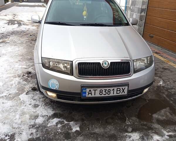 Серый Шкода Фабия, объемом двигателя 1.39 л и пробегом 284 тыс. км за 3000 $, фото 1 на Automoto.ua