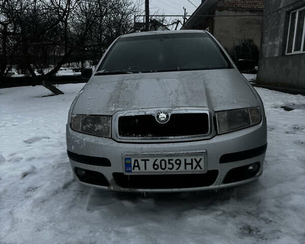 Сірий Шкода Фабія, об'ємом двигуна 1.9 л та пробігом 639 тис. км за 2700 $, фото 1 на Automoto.ua