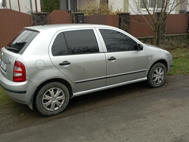 Сірий Шкода Фабія, об'ємом двигуна 0 л та пробігом 255 тис. км за 3000 $, фото 1 на Automoto.ua