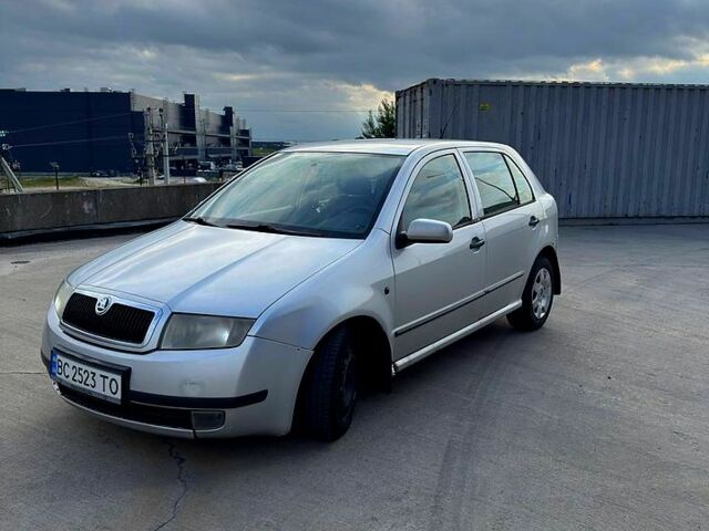 Серый Шкода Фабия, объемом двигателя 1.9 л и пробегом 364 тыс. км за 3099 $, фото 1 на Automoto.ua