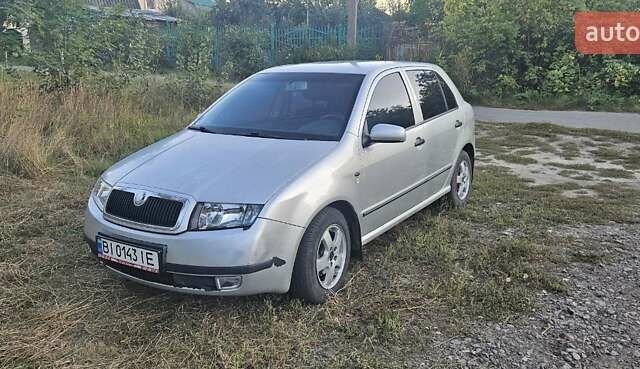 Сірий Шкода Фабія, об'ємом двигуна 1.4 л та пробігом 249 тис. км за 2800 $, фото 1 на Automoto.ua