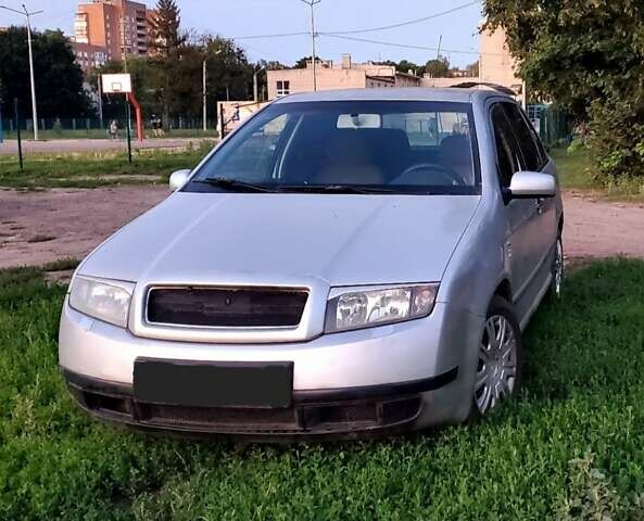 Сірий Шкода Фабія, об'ємом двигуна 1.9 л та пробігом 200 тис. км за 2950 $, фото 1 на Automoto.ua