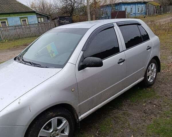 Сірий Шкода Фабія, об'ємом двигуна 1.4 л та пробігом 260 тис. км за 3000 $, фото 1 на Automoto.ua
