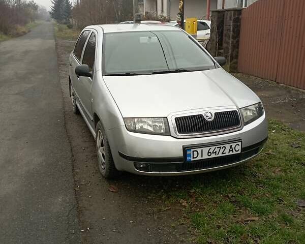 Сірий Шкода Фабія, об'ємом двигуна 1.4 л та пробігом 255 тис. км за 3000 $, фото 1 на Automoto.ua