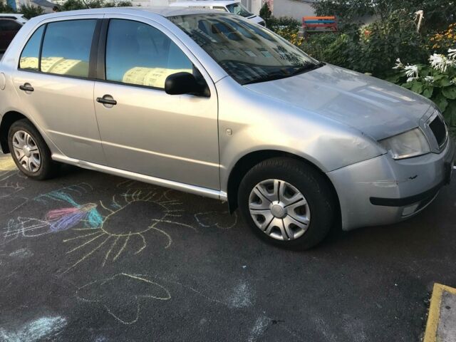 Сірий Шкода Фабія, об'ємом двигуна 1.4 л та пробігом 257 тис. км за 4200 $, фото 1 на Automoto.ua