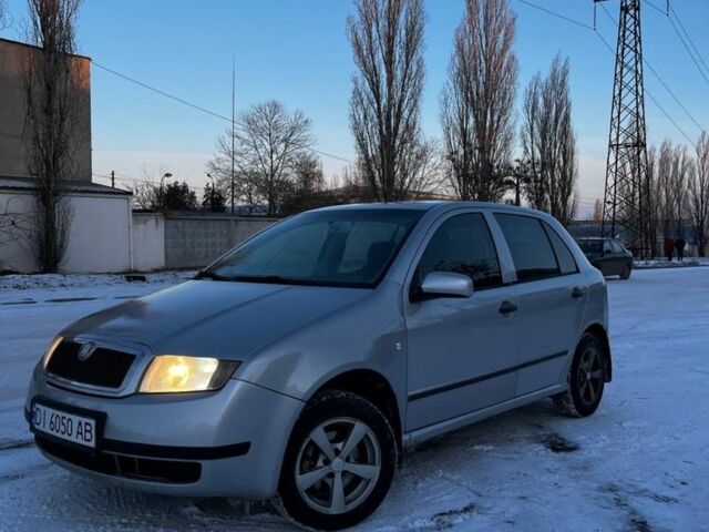 Серый Шкода Фабия, объемом двигателя 1.9 л и пробегом 270 тыс. км за 3100 $, фото 1 на Automoto.ua