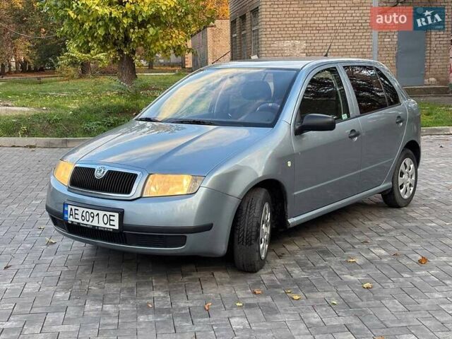 Серый Шкода Фабия, объемом двигателя 1.4 л и пробегом 291 тыс. км за 3500 $, фото 1 на Automoto.ua