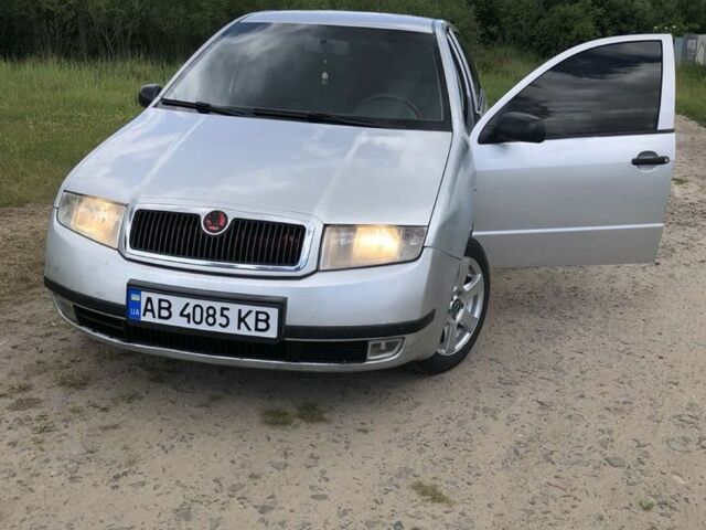 Сірий Шкода Фабія, об'ємом двигуна 1.4 л та пробігом 319 тис. км за 2900 $, фото 1 на Automoto.ua