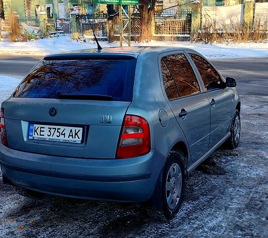 Серый Шкода Фабия, объемом двигателя 1.4 л и пробегом 196 тыс. км за 2800 $, фото 1 на Automoto.ua