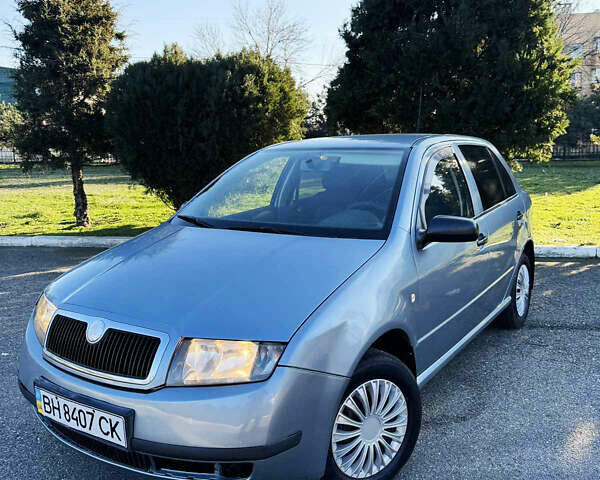 Серый Шкода Фабия, объемом двигателя 1.2 л и пробегом 271 тыс. км за 2400 $, фото 1 на Automoto.ua