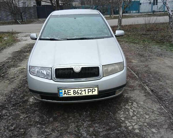 Серый Шкода Фабия, объемом двигателя 1.4 л и пробегом 420 тыс. км за 3000 $, фото 1 на Automoto.ua