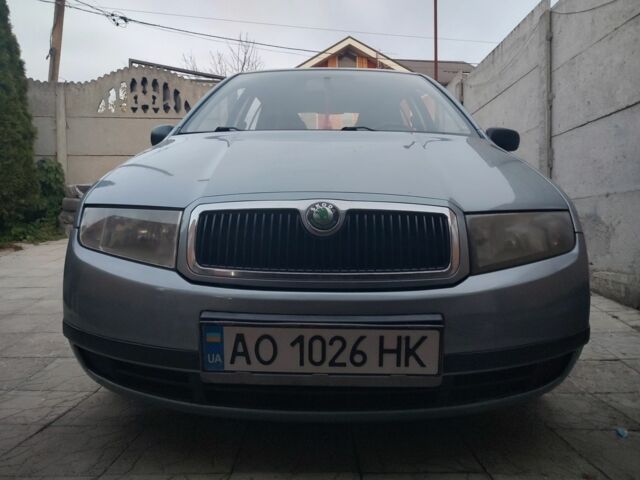 Серый Шкода Фабия, объемом двигателя 1.2 л и пробегом 168 тыс. км за 3000 $, фото 1 на Automoto.ua