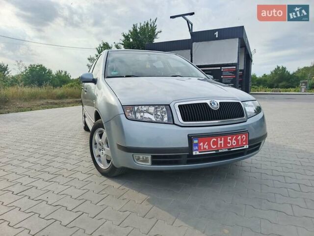 Серый Шкода Фабия, объемом двигателя 1.4 л и пробегом 180 тыс. км за 5800 $, фото 1 на Automoto.ua