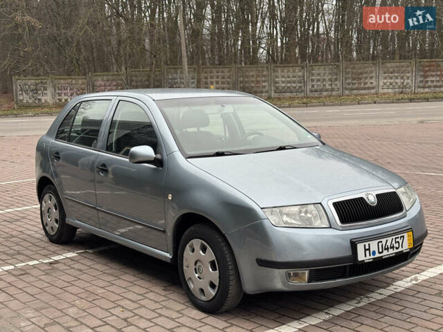 Сірий Шкода Фабія, об'ємом двигуна 1.4 л та пробігом 208 тис. км за 5399 $, фото 1 на Automoto.ua