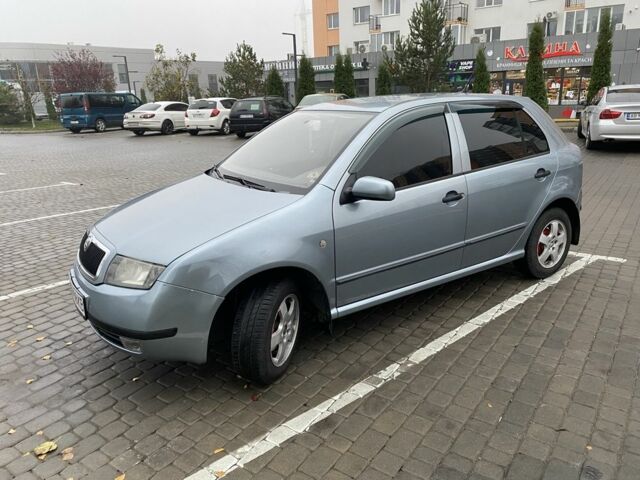 Серый Шкода Фабия, объемом двигателя 1.2 л и пробегом 312 тыс. км за 3600 $, фото 1 на Automoto.ua