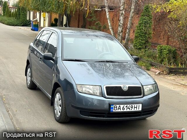 Сірий Шкода Фабія, об'ємом двигуна 1.2 л та пробігом 230 тис. км за 2999 $, фото 1 на Automoto.ua