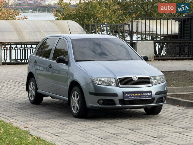 Сірий Шкода Фабія, об'ємом двигуна 1.2 л та пробігом 171 тис. км за 4800 $, фото 1 на Automoto.ua