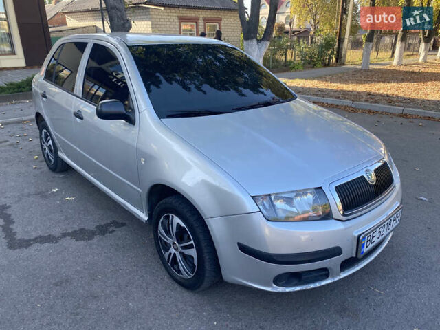 Сірий Шкода Фабія, об'ємом двигуна 1.2 л та пробігом 244 тис. км за 3600 $, фото 1 на Automoto.ua