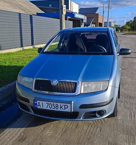 Шкода Фабия 2005 в Белой Церкве на Automoto.ua Серый Шкода Фабия, объемом двигателя 1.2 л и пробегом 286 тыс. км за 3700 $, фото 1 на Automoto.ua