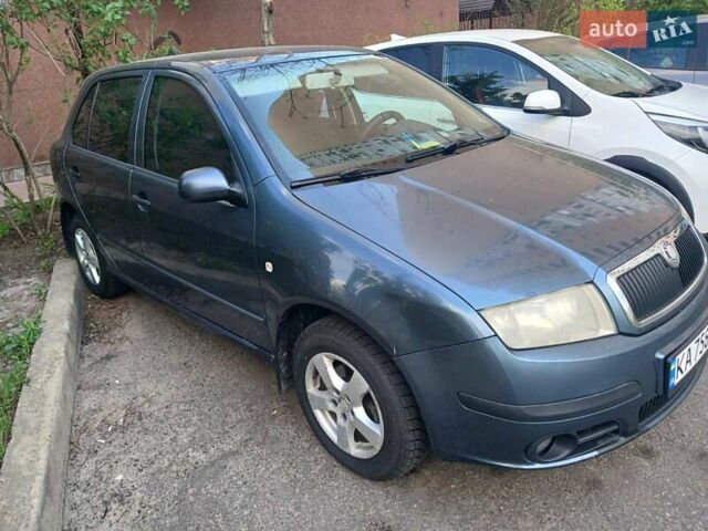 Сірий Шкода Фабія, об'ємом двигуна 1.4 л та пробігом 290 тис. км за 4500 $, фото 1 на Automoto.ua